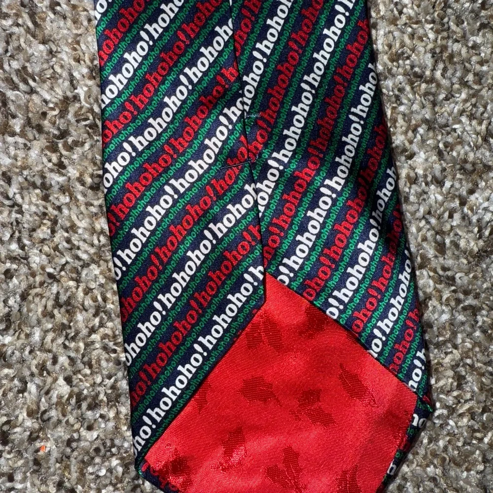 Christmas Hallmark Tie HO HO‎ HO
